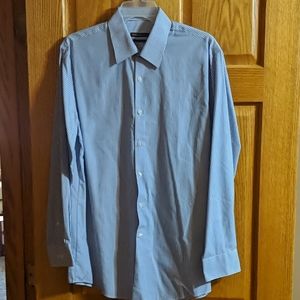 Men's long sleeve dress shirt